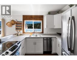 8624 North Shore Rd, Lake Cowichan, BC V0R2G0 Photo 15