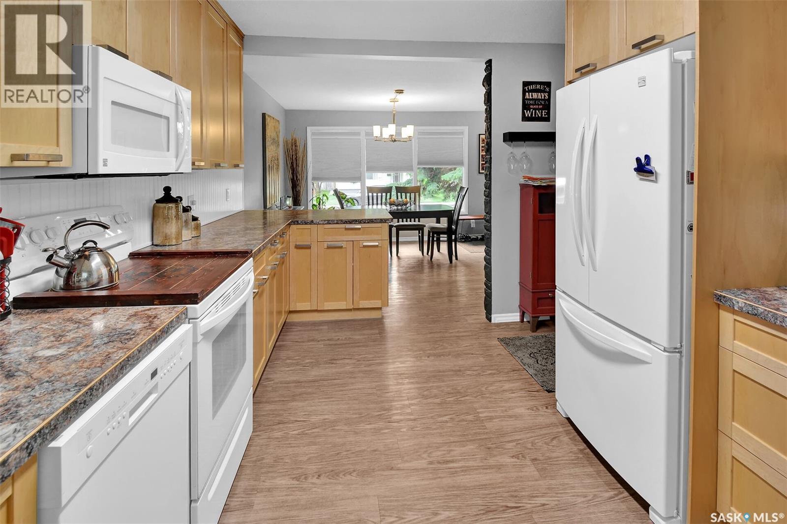510 R AVENUE N - 11
