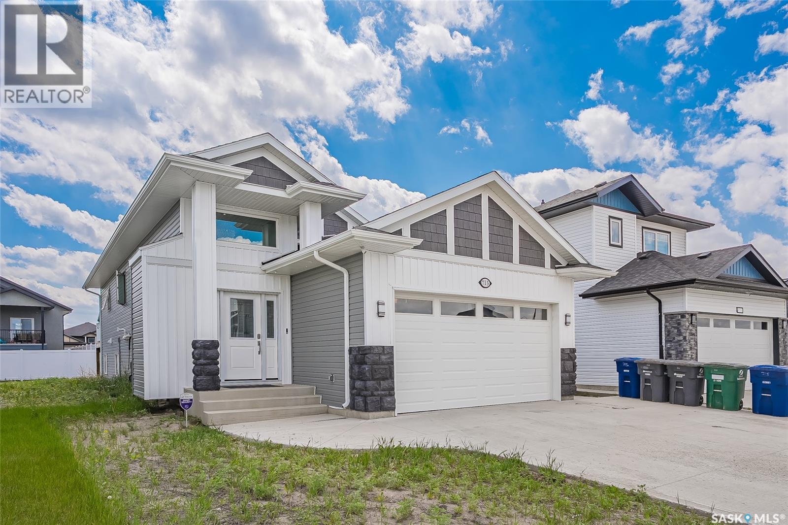 715 Bentley MANOR - 2