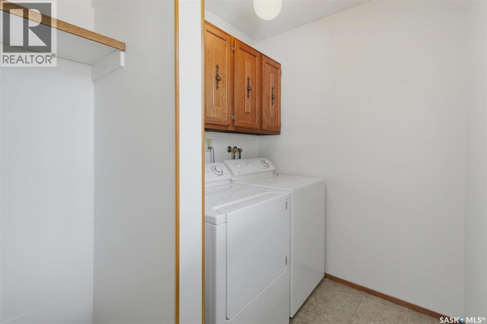 1218 MOSS AVENUE - 26