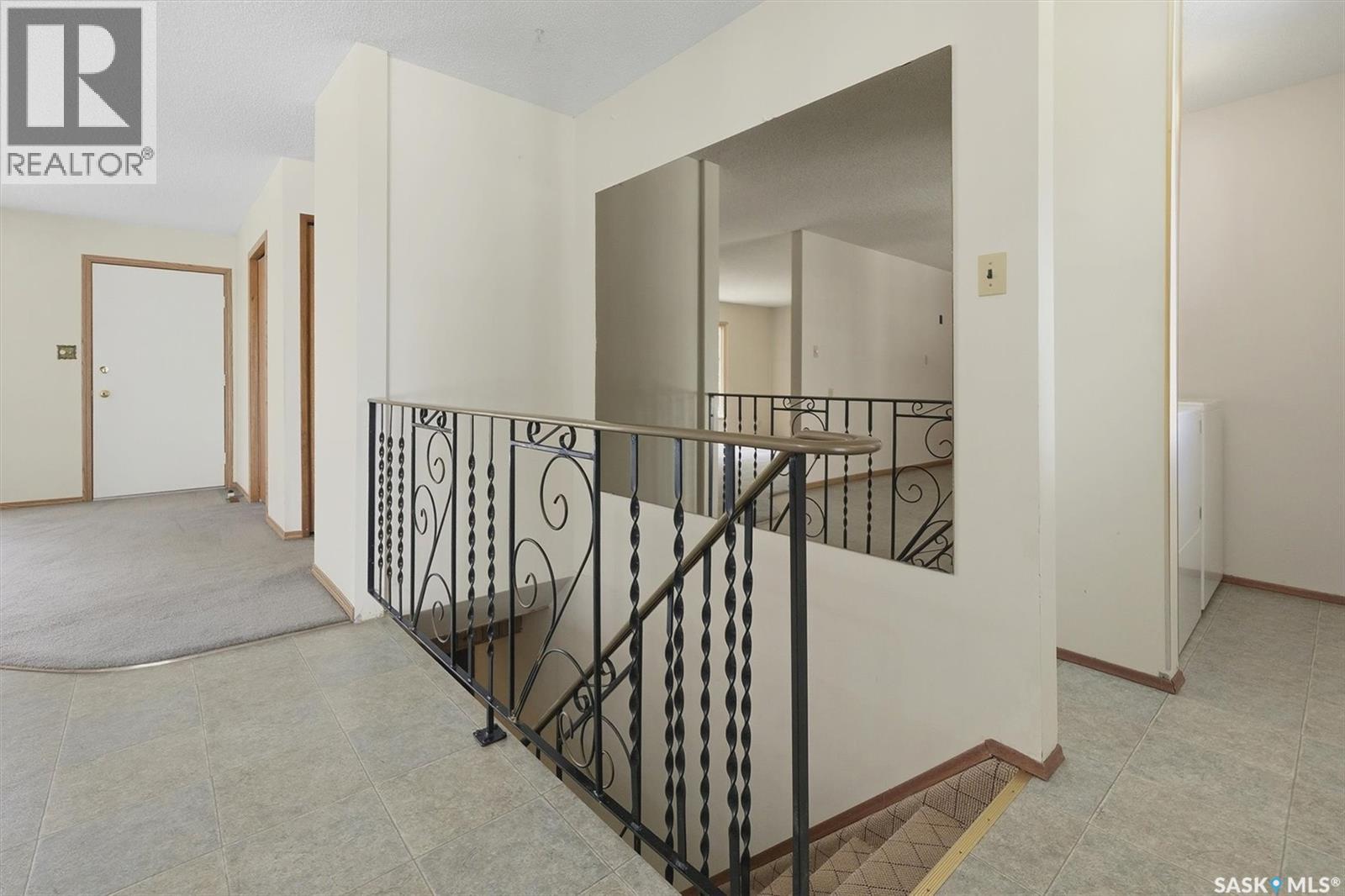 1218 MOSS AVENUE - 27