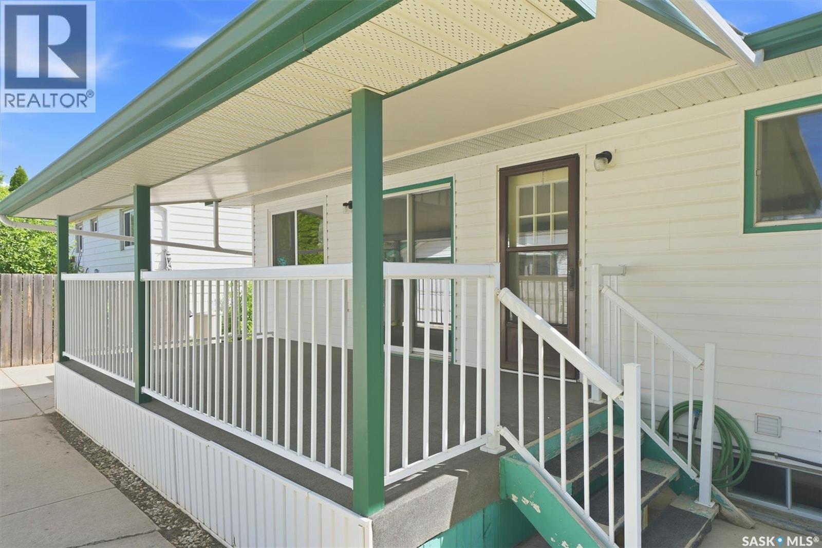 1218 MOSS AVENUE - 41