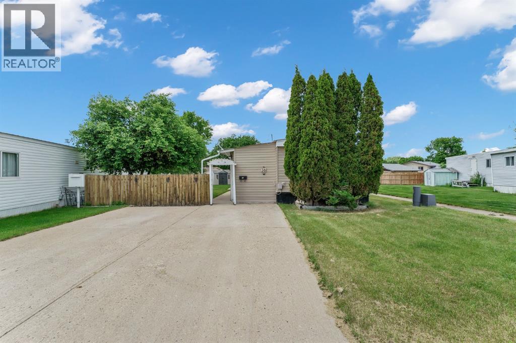 36, 2460 Southview Drive SE - photo 2