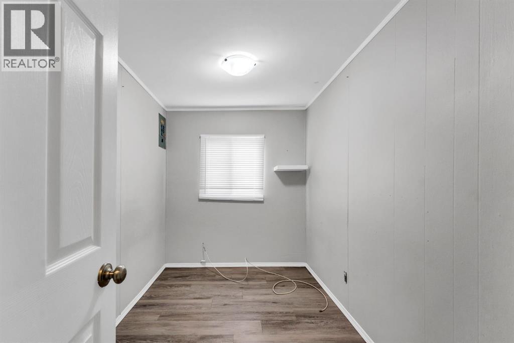36, 2460 Southview Drive SE — photo 23