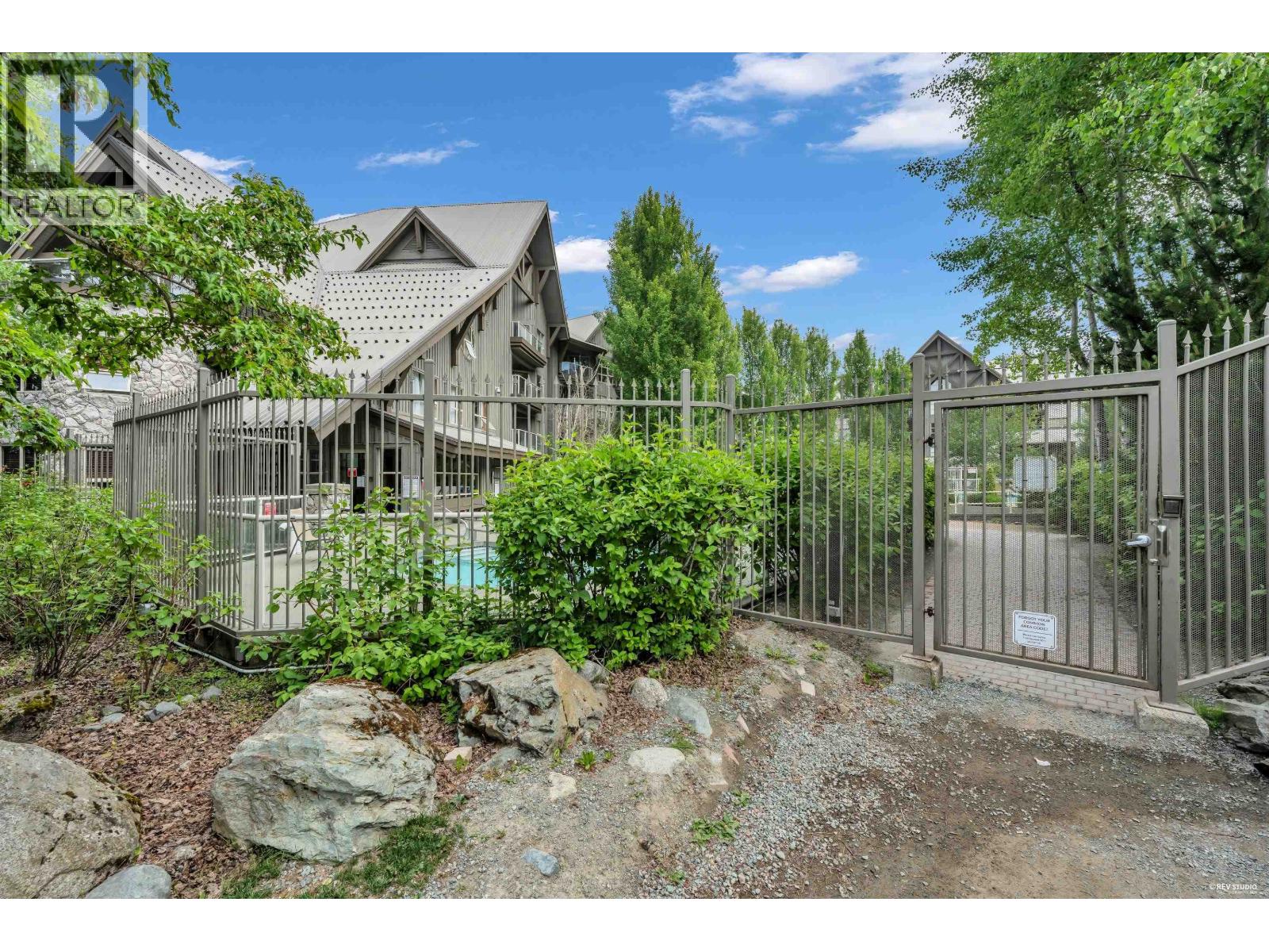 103 4800 SPEARHEAD DRIVE, Whistler