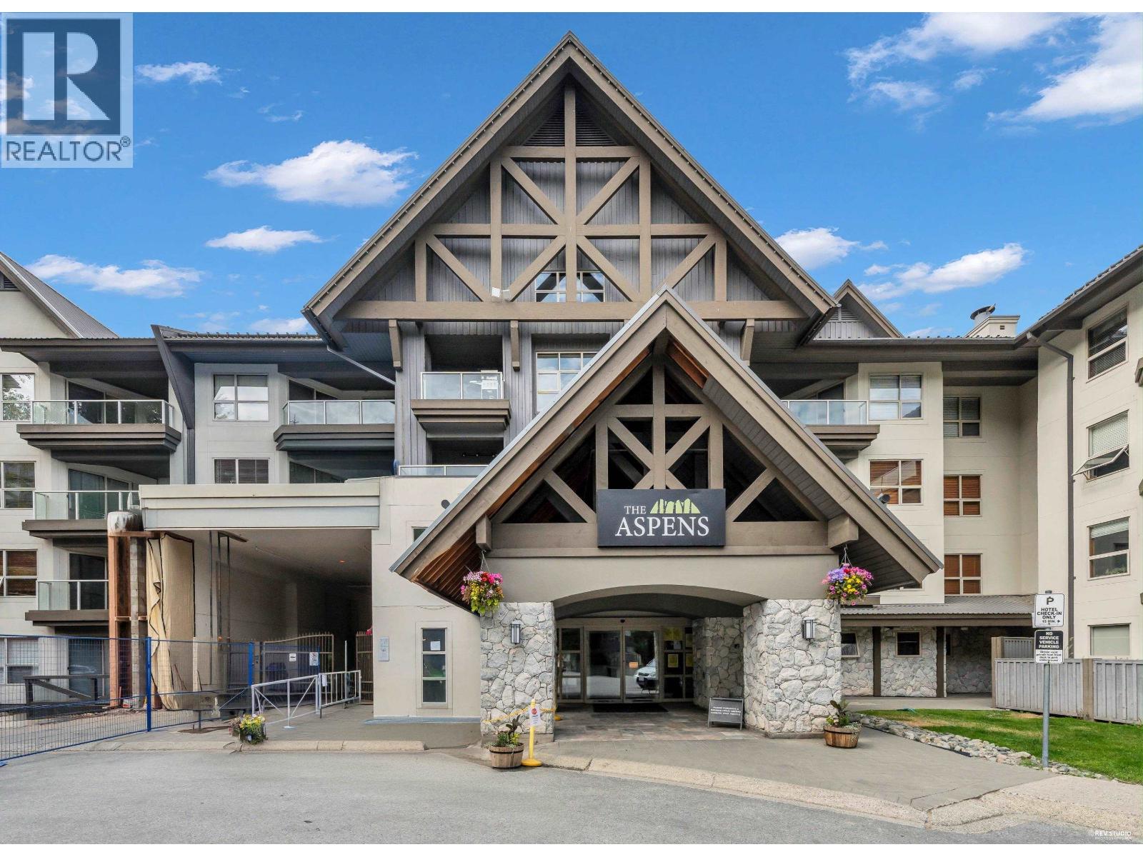 103 4800 SPEARHEAD DRIVE, Whistler