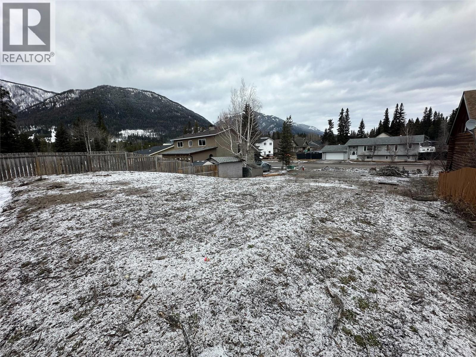 1316 CYPRESS Drive, Sparwood