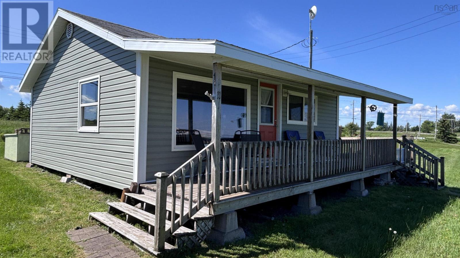 11 DOUGLAS Crescent - 3