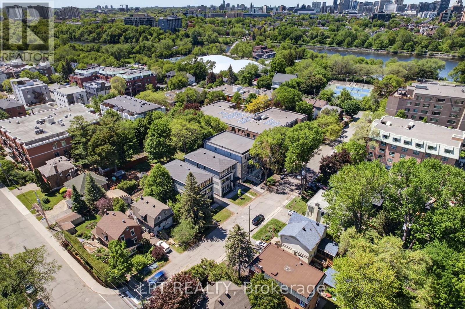 23 Bath Multi-Family for Sale in Ottawa – 14 STEVENS AVENUE, Ottawa – MLS# X13475228 - Image 36