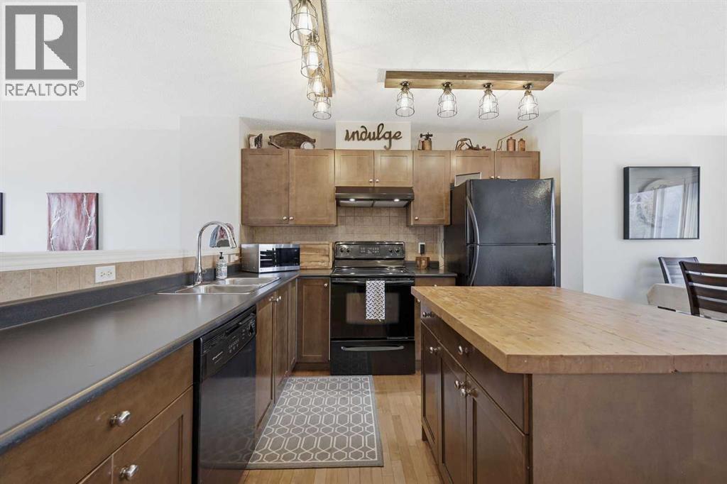 270 Elgin Way SE - 10