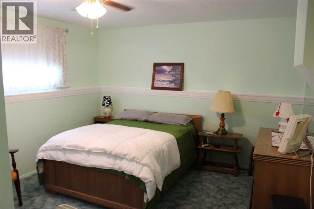 634 Maple Drive — photo 16