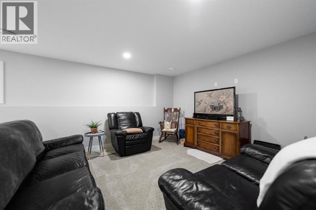3419 51 Street - 25