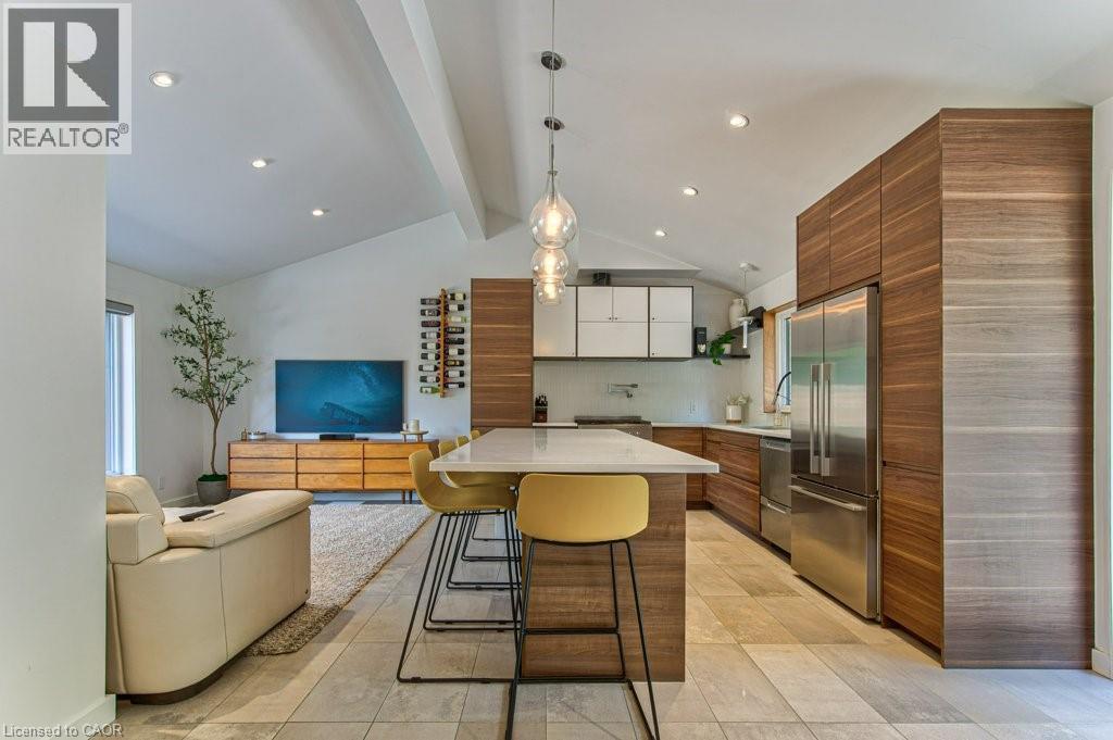 65 LANG Crescent - 14