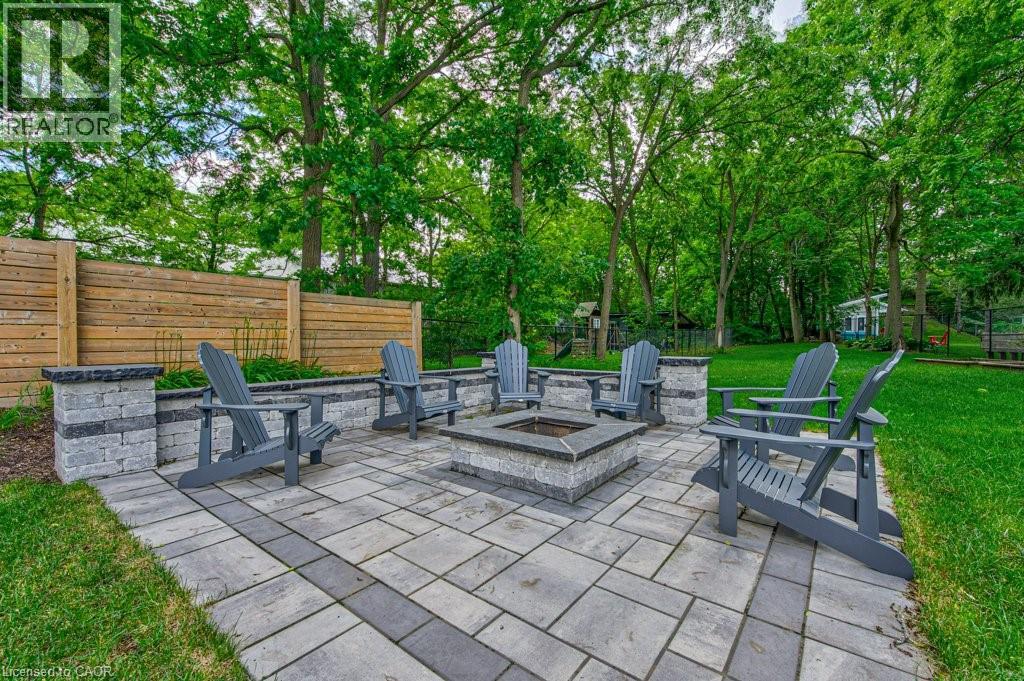 65 LANG Crescent - 39