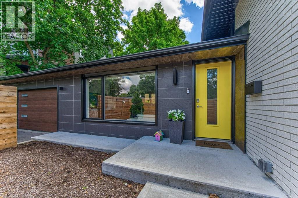 65 LANG Crescent - 4