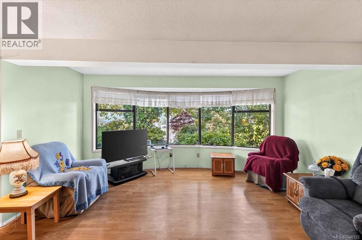 2836 7th Ave - 14