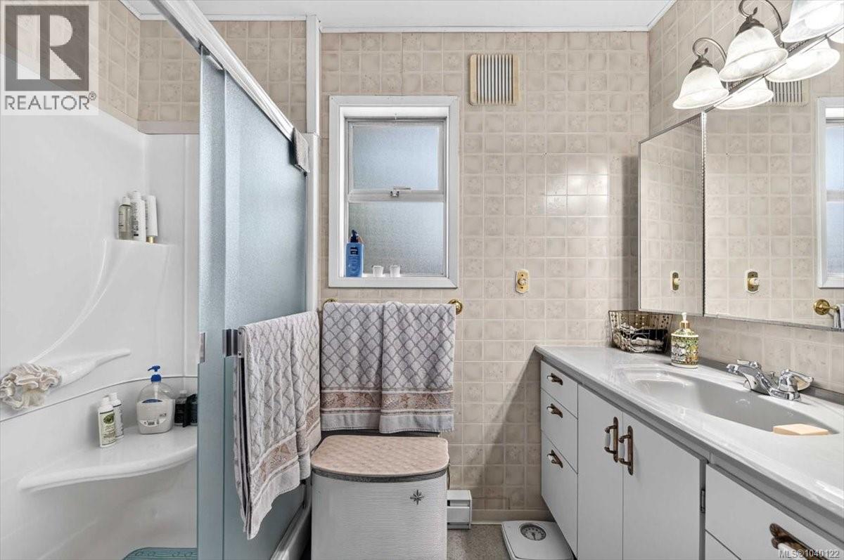 2836 7th Ave - Image 30