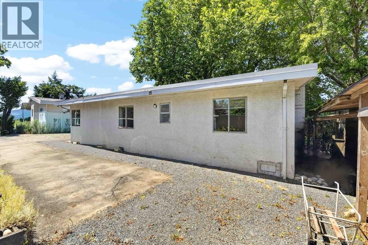 2836 7th Ave - Image 33