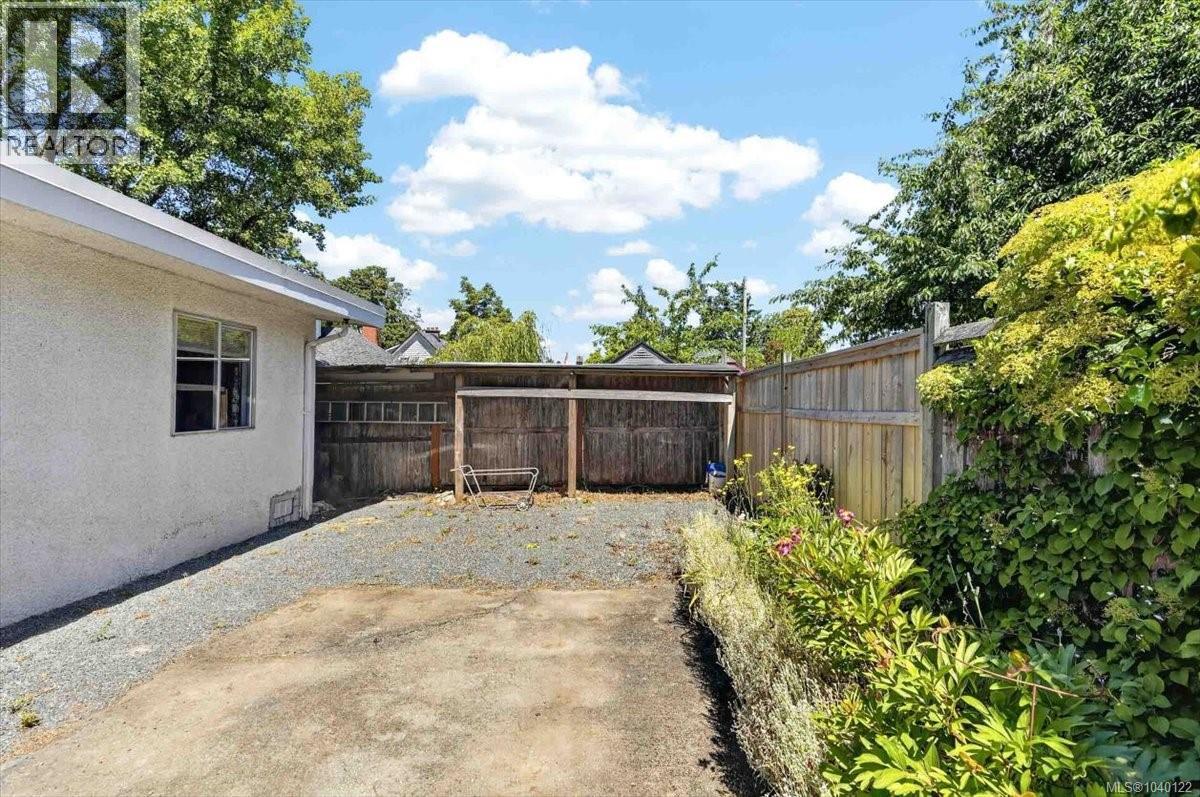 2836 7th Ave - Image 34