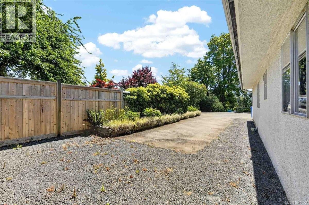 2836 7th Ave - Image 36