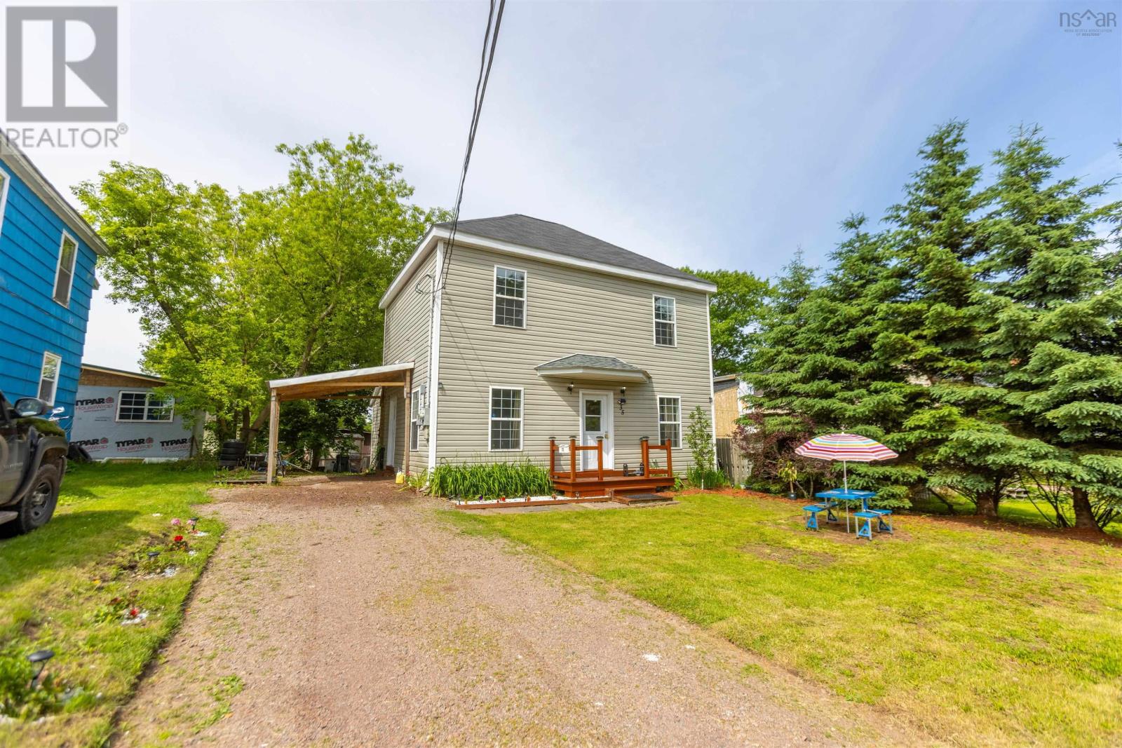 Property 2 of 27 of 35 Hickman Street