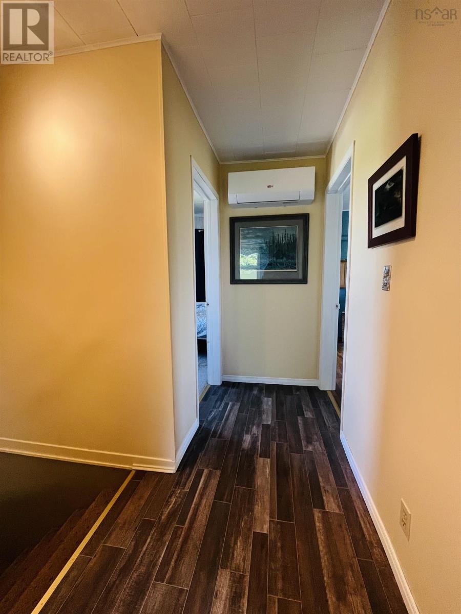 4534 302 Highway - 23