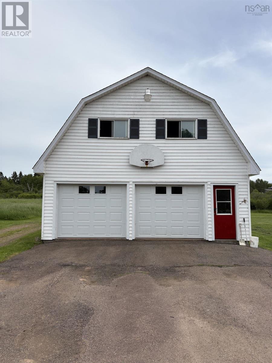 4534 302 Highway - 38