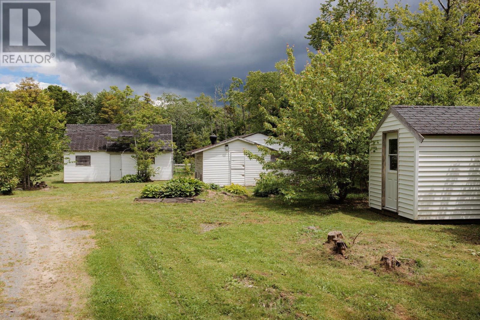 Property 26 of 30 of 284 Greenhill Road