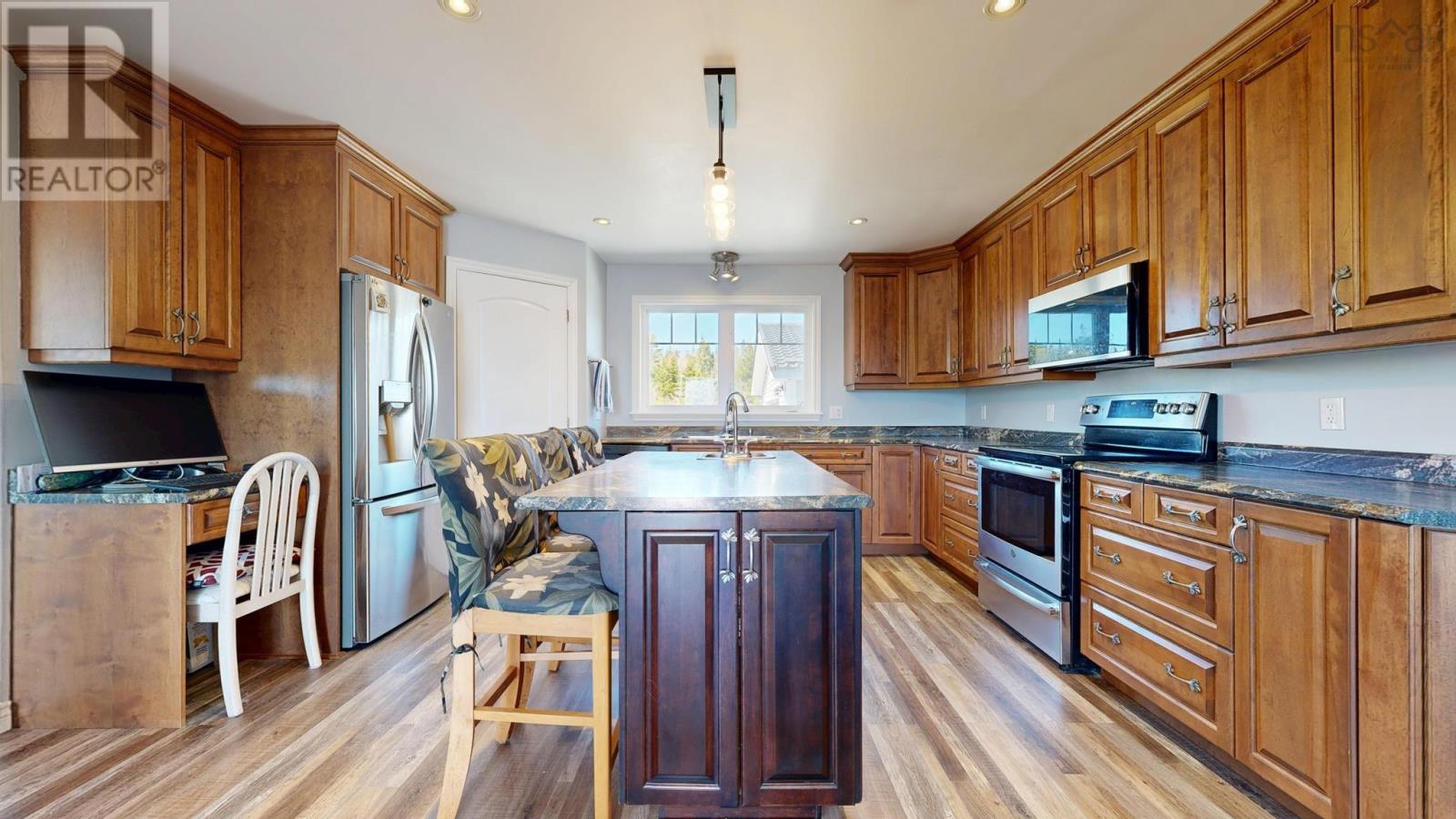 102 Oceantide Lane - 16