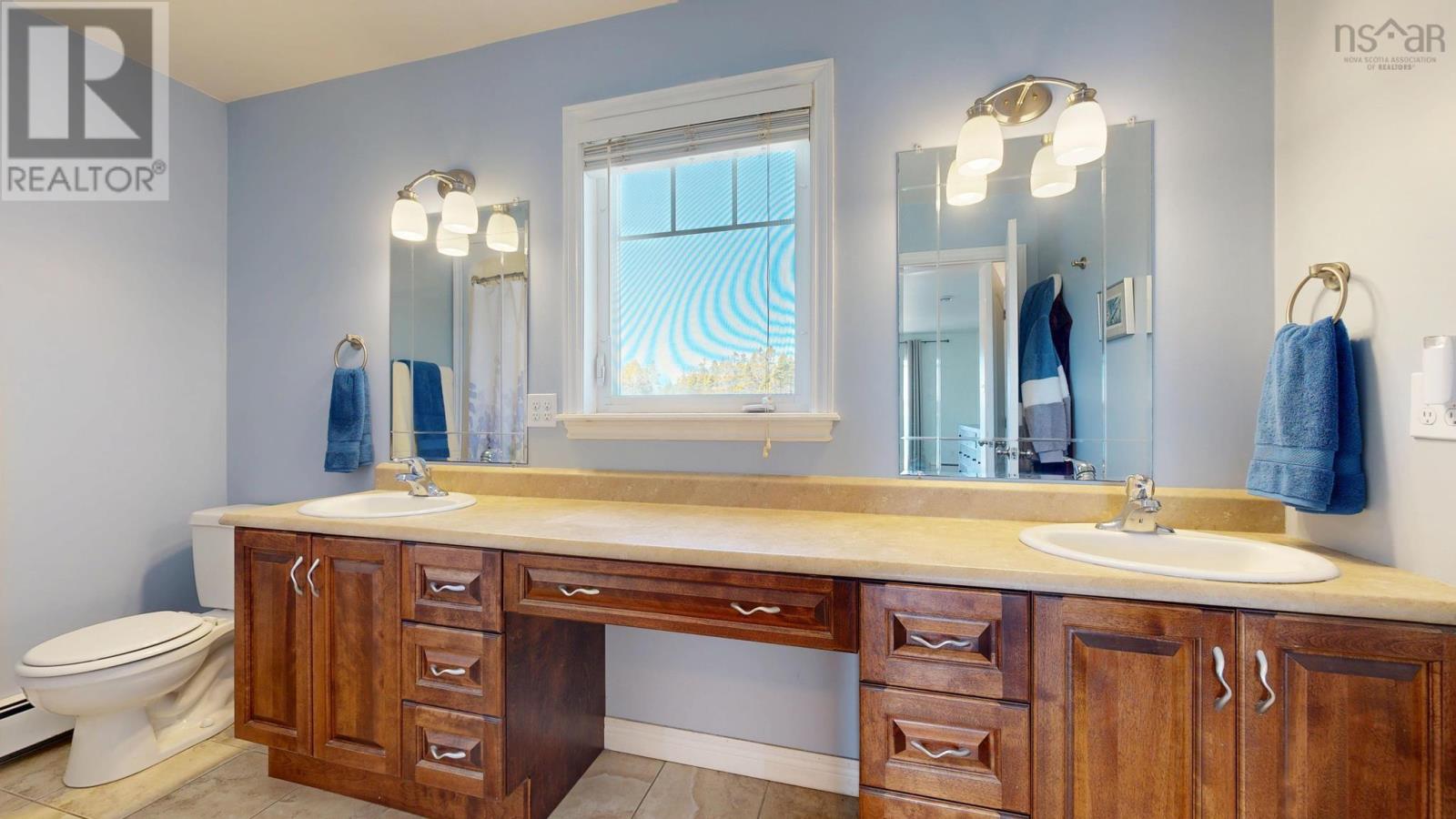 102 Oceantide Lane - 32