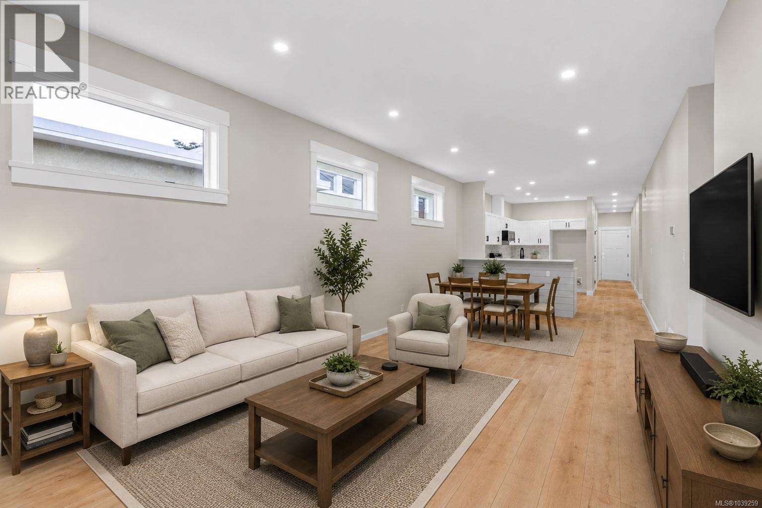 4721 Elizabeth St - 3
