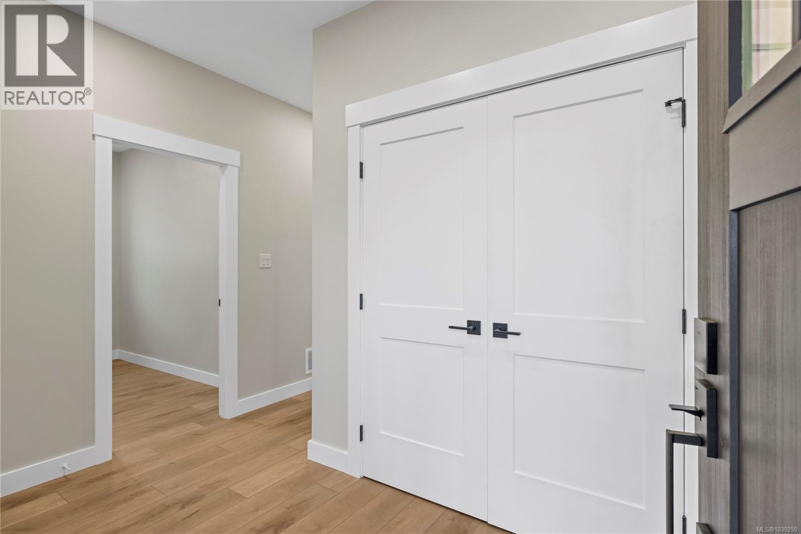 4721 Elizabeth St - 28