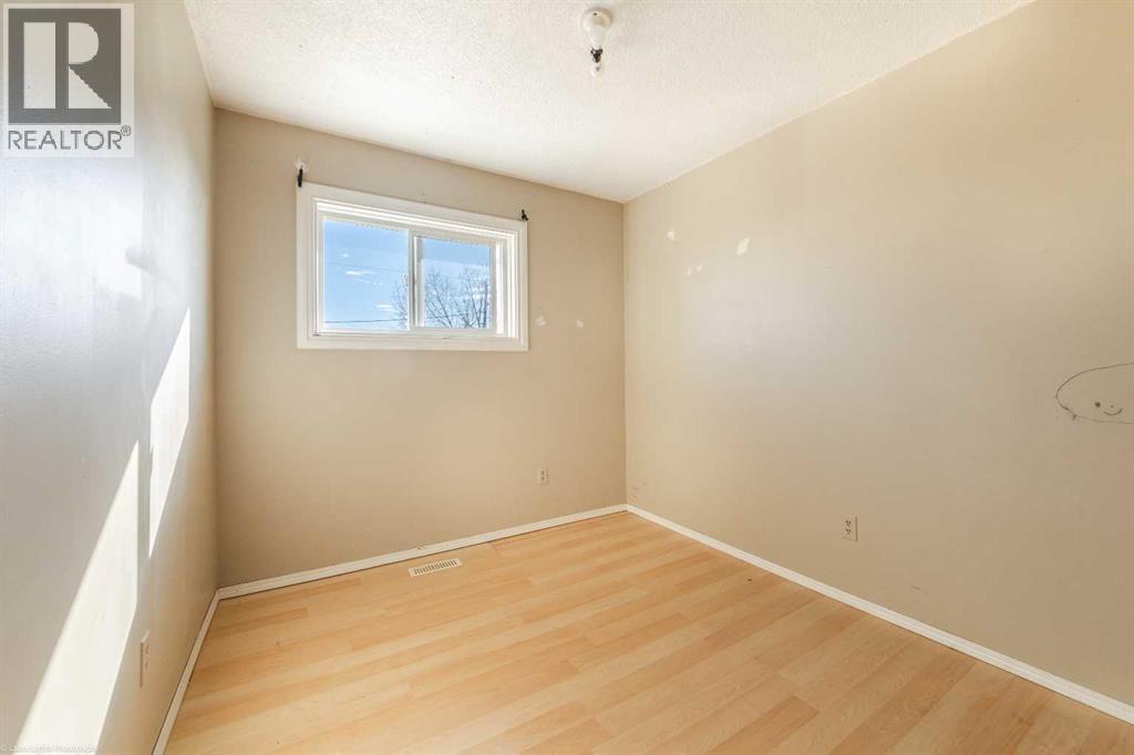 #6, 17 3 Avenue SE - 12