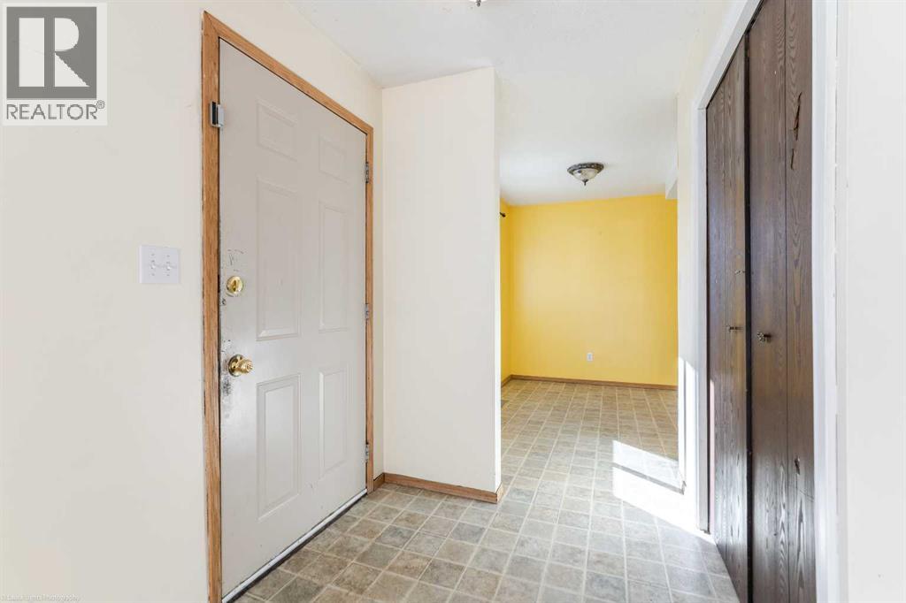#6, 17 3 Avenue SE - 2