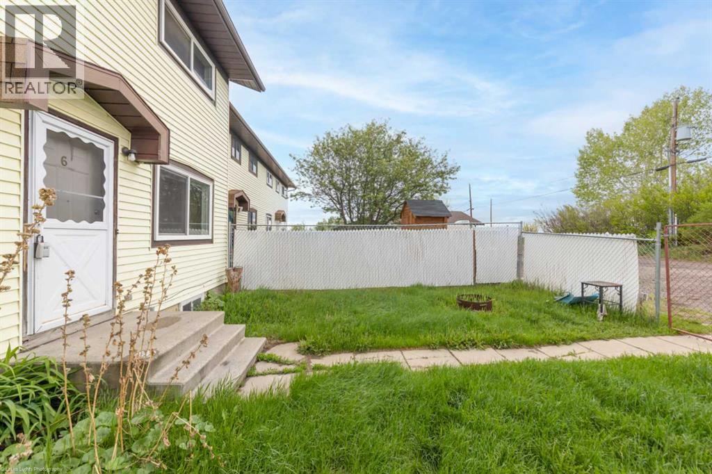 #6, 17 3 Avenue SE - 22