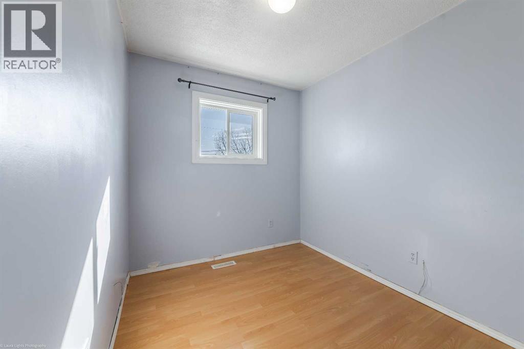#6, 17 3 Avenue SE - 13