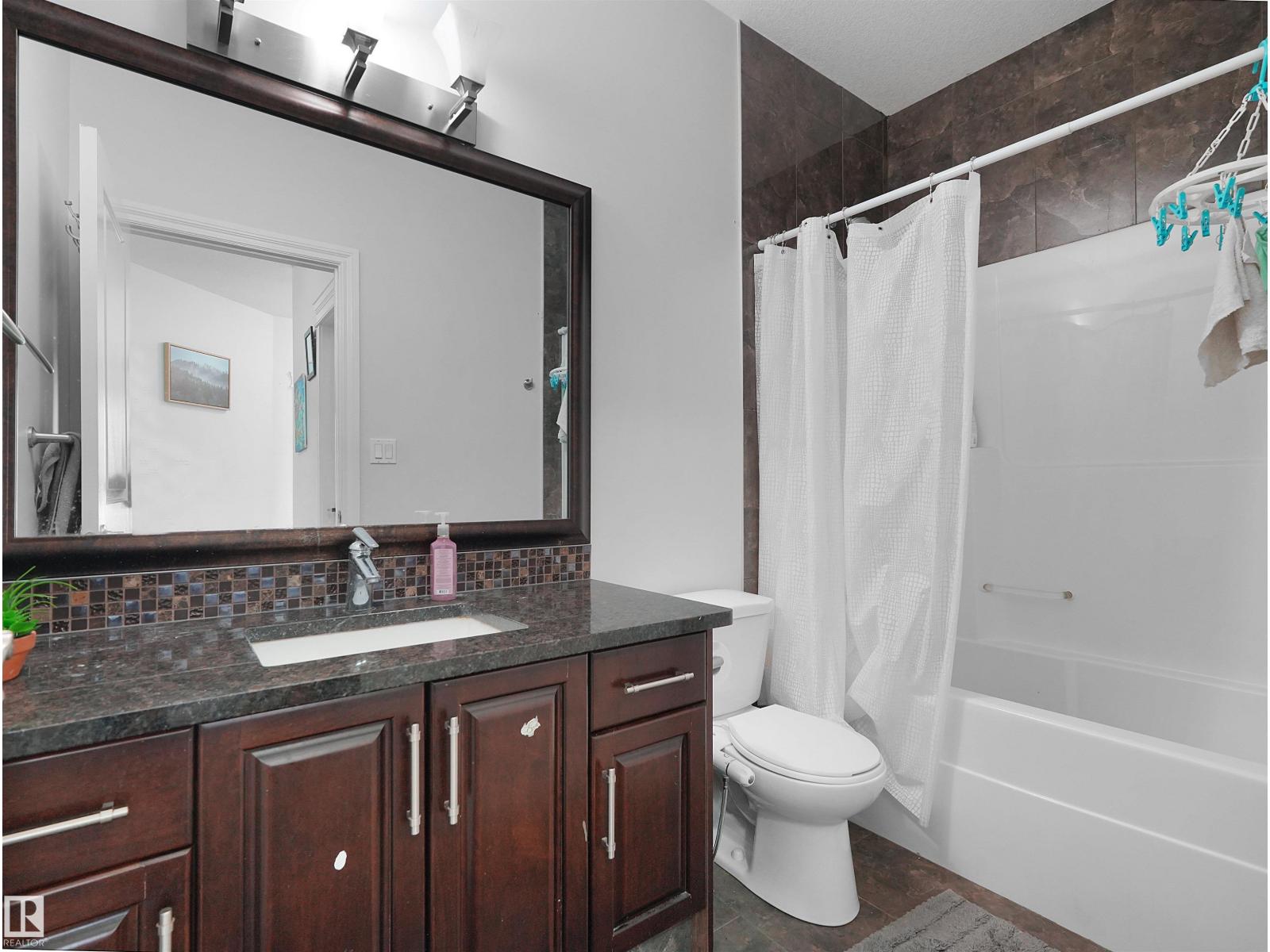 16903 54 ST NW - 17
