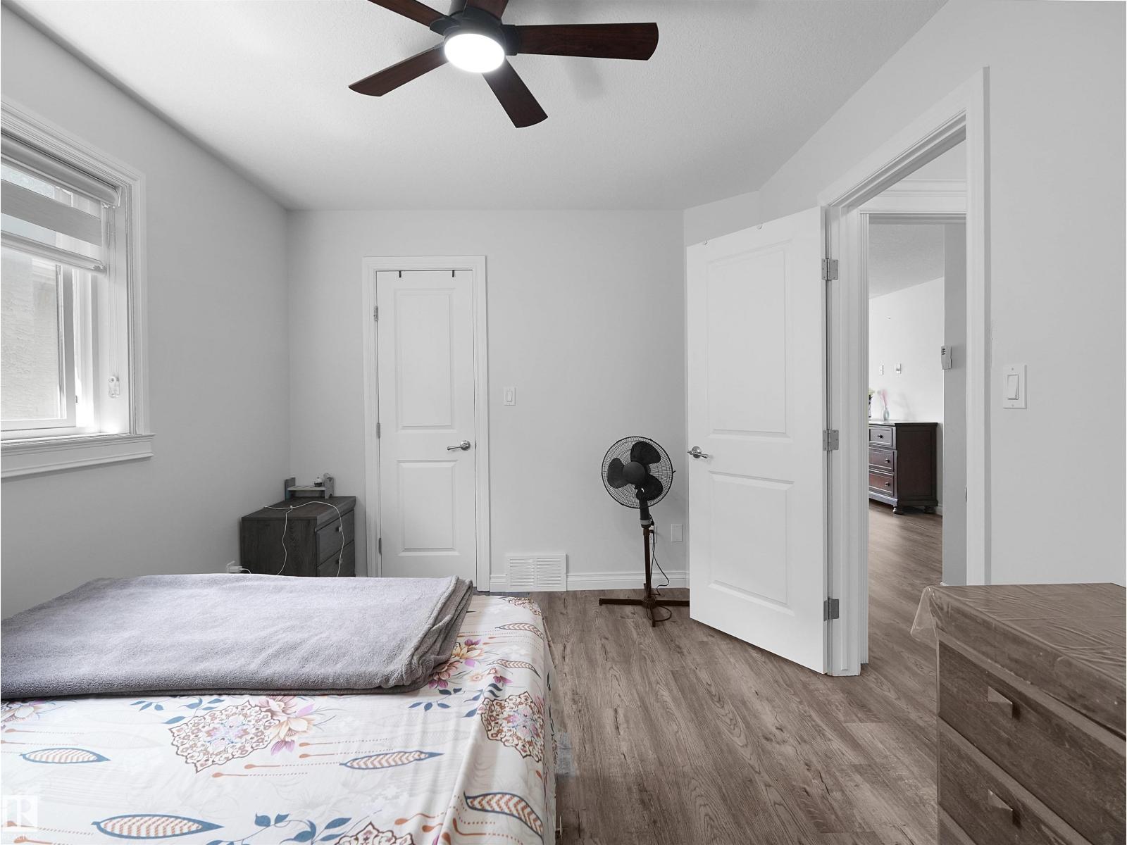 16903 54 ST NW - 41