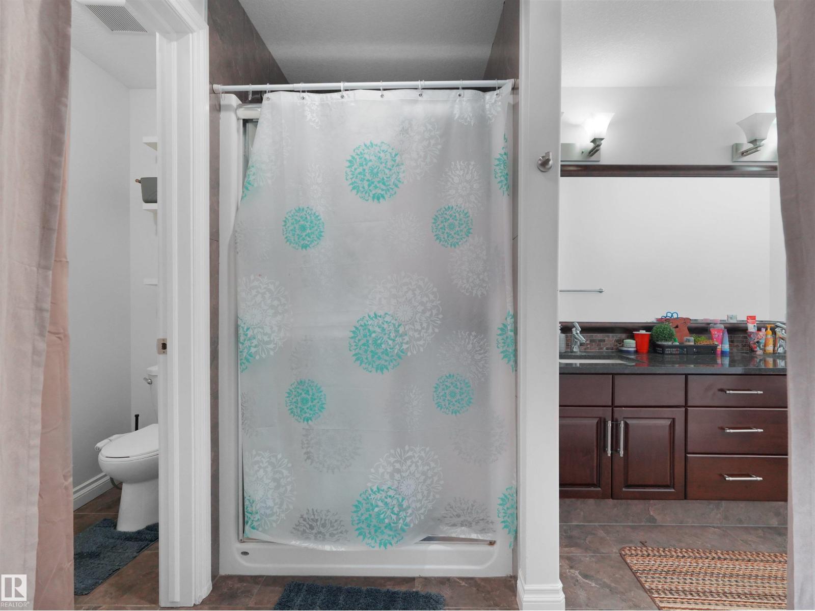 16903 54 ST NW - 48