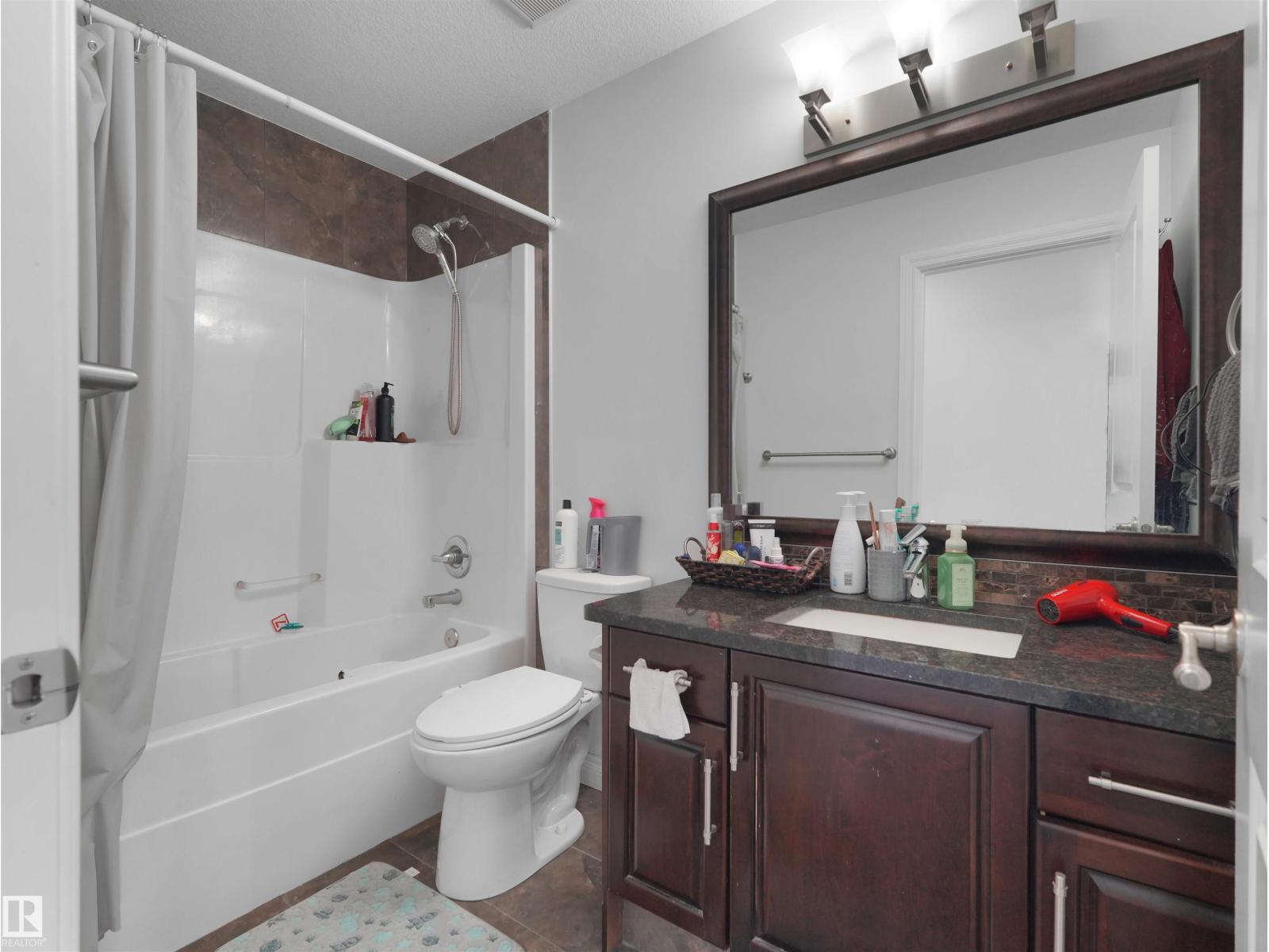 16903 54 ST NW - 50