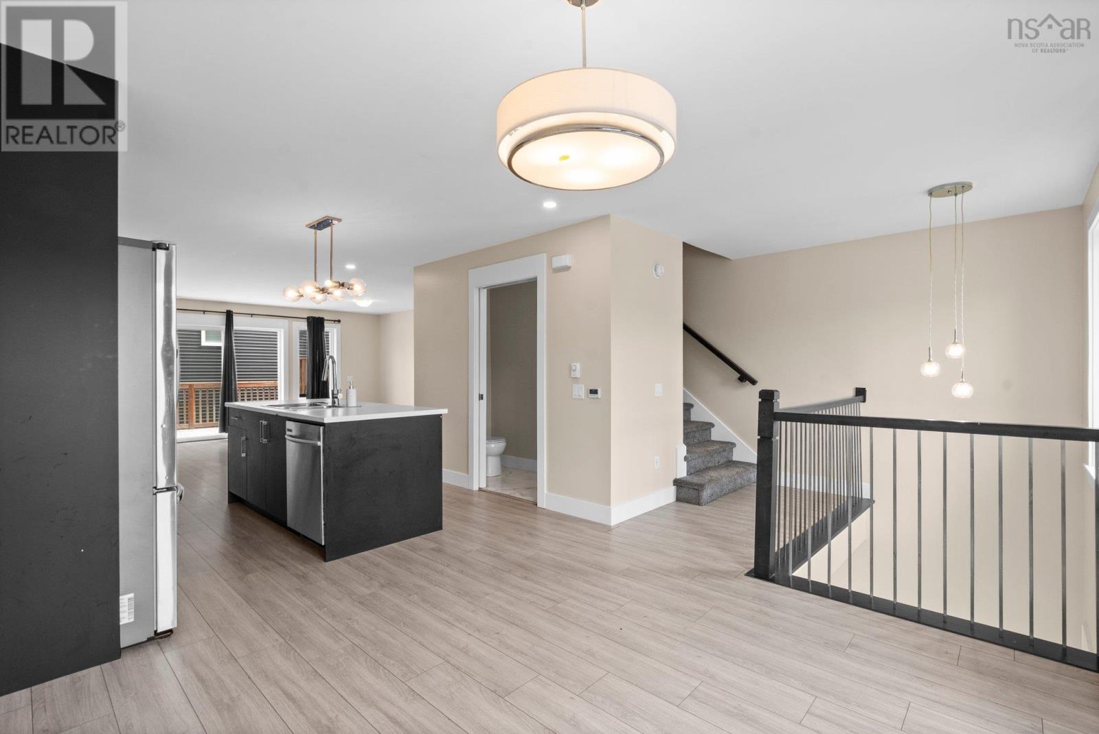 88 Tyler Street - 21