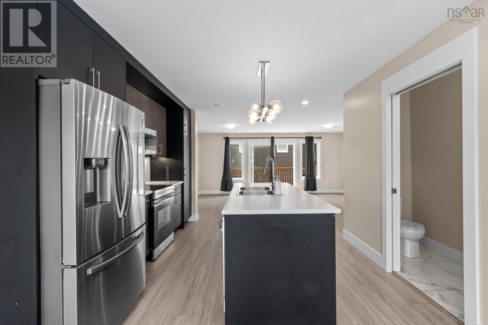 88 Tyler Street - 13