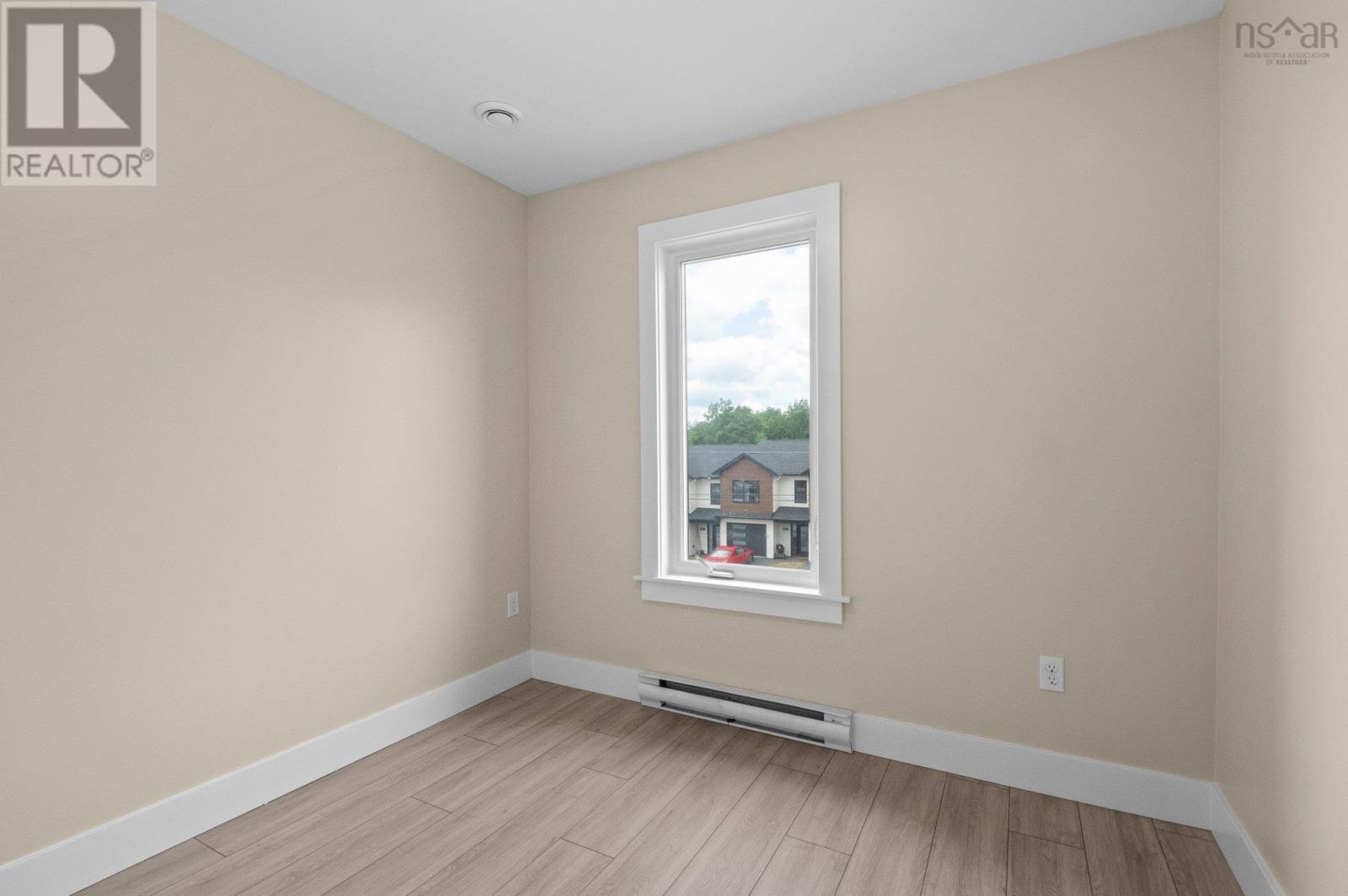 88 Tyler Street - 36