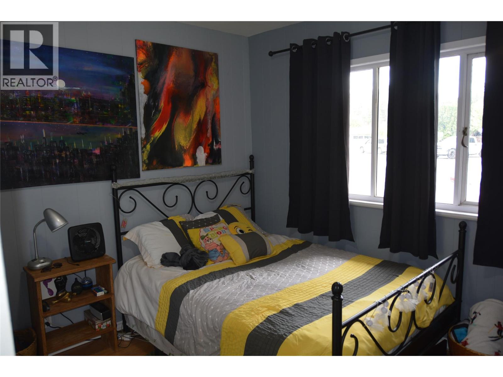601 REGINA Avenue - 14