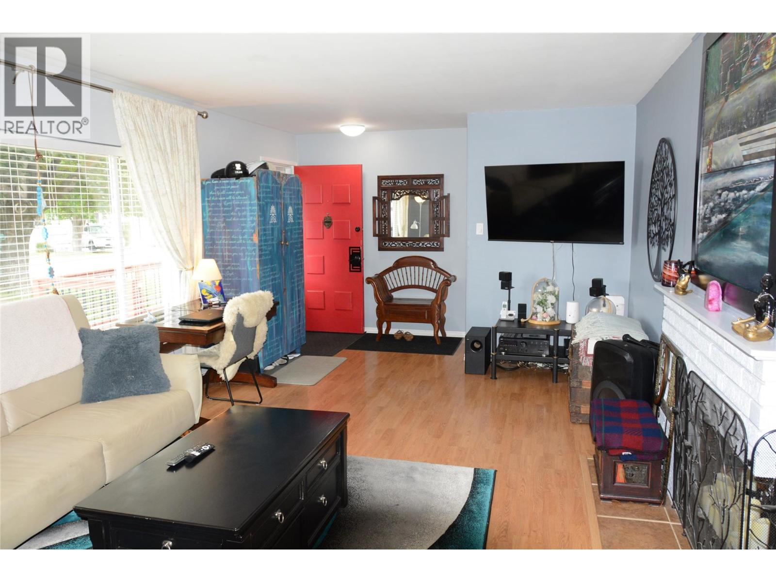 601 REGINA Avenue - 10