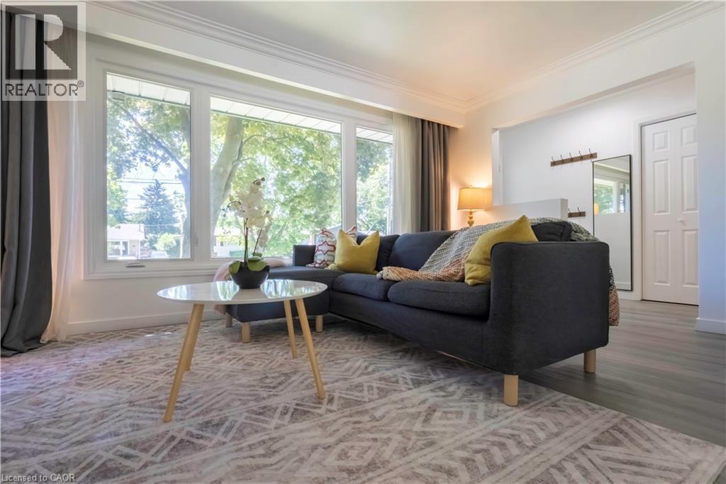 34 GOLFVIEW Road - 4