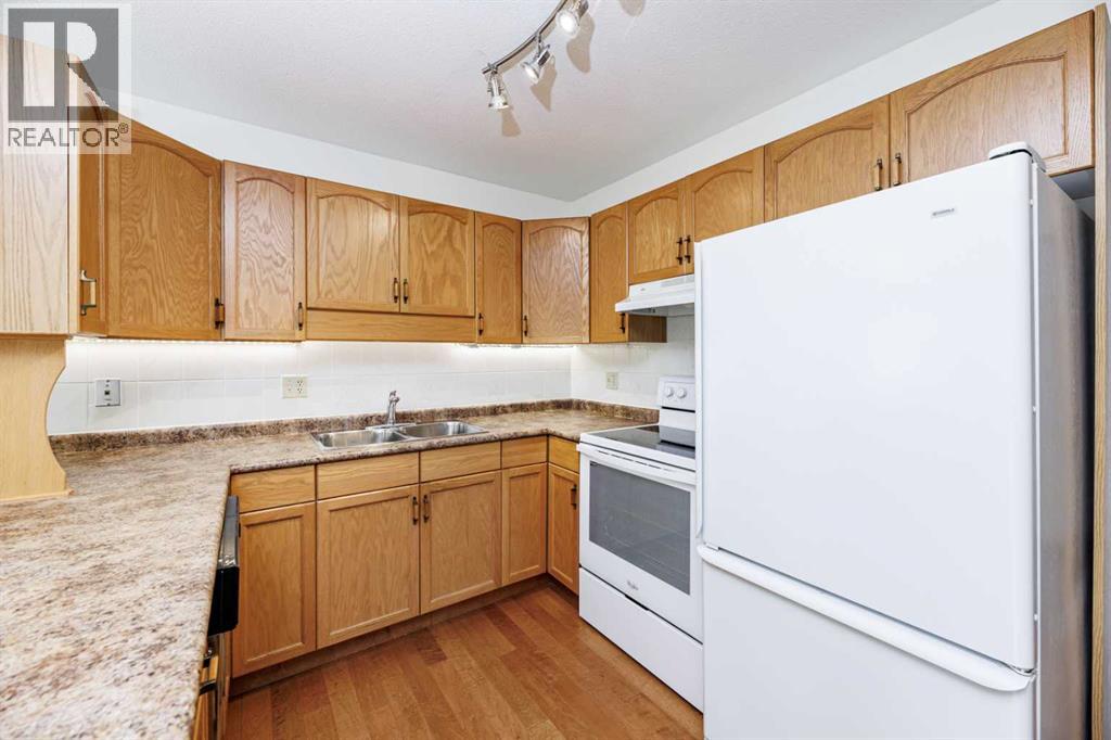 #59 2816 Botterill Crescent - 23