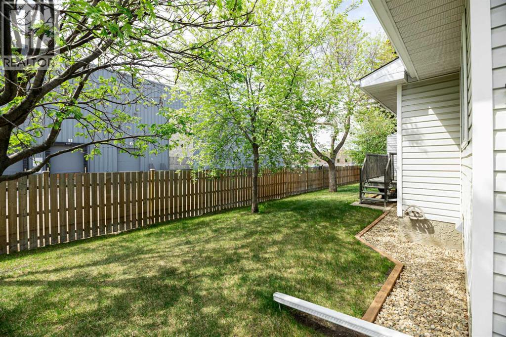 #59 2816 Botterill Crescent - 3