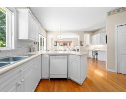 3 1881 144 Street, Surrey, BC V4A7E8 Photo 8