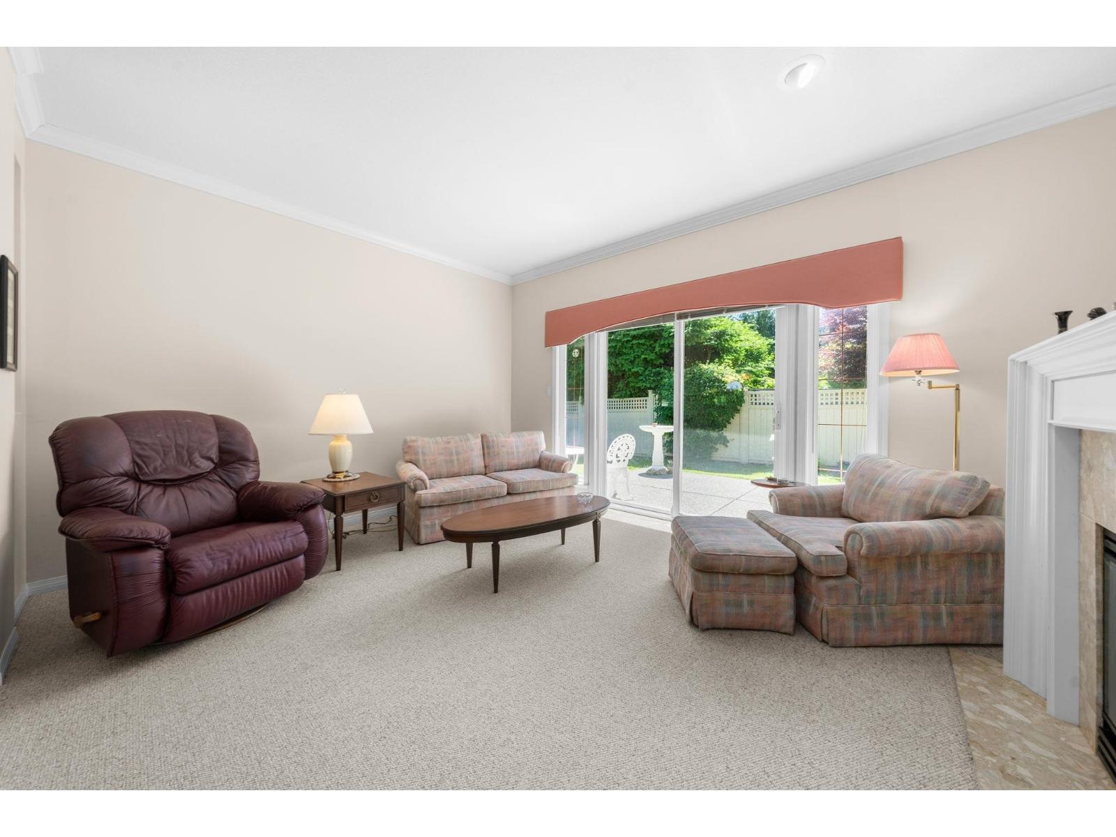 3 1881 144 STREET, Surrey